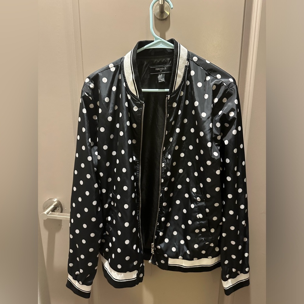 CLEAN AND UNWORN JACKET
